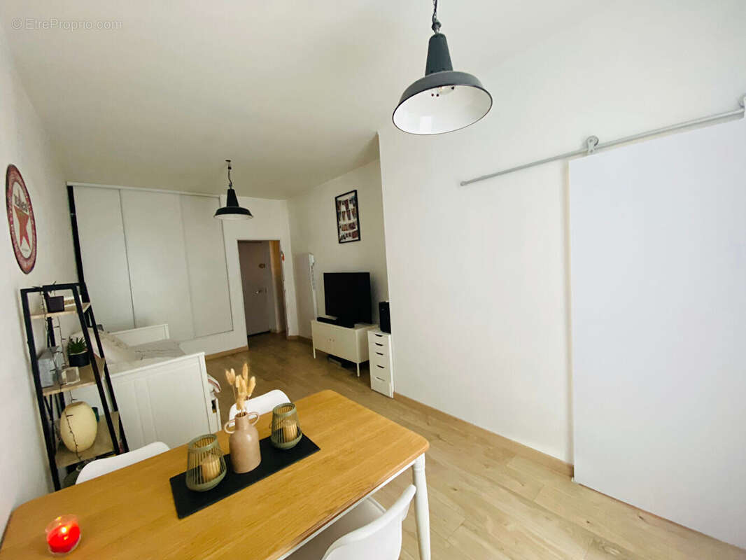 Appartement à JOUQUES