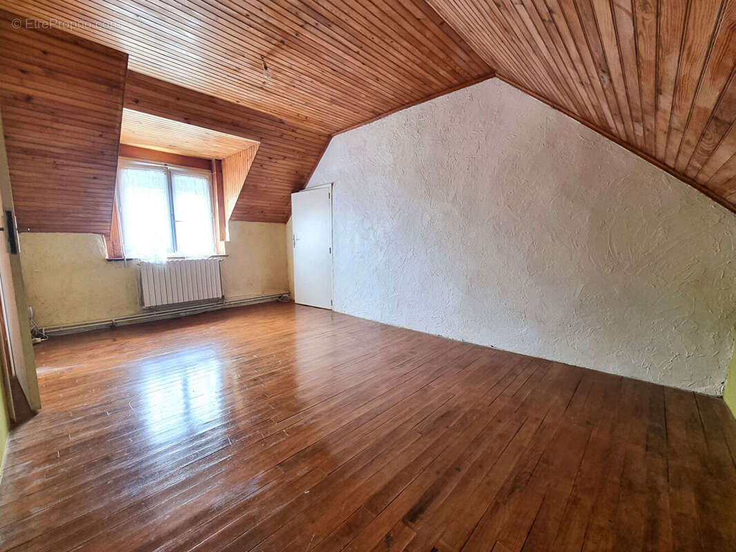 Maison à MELLAC