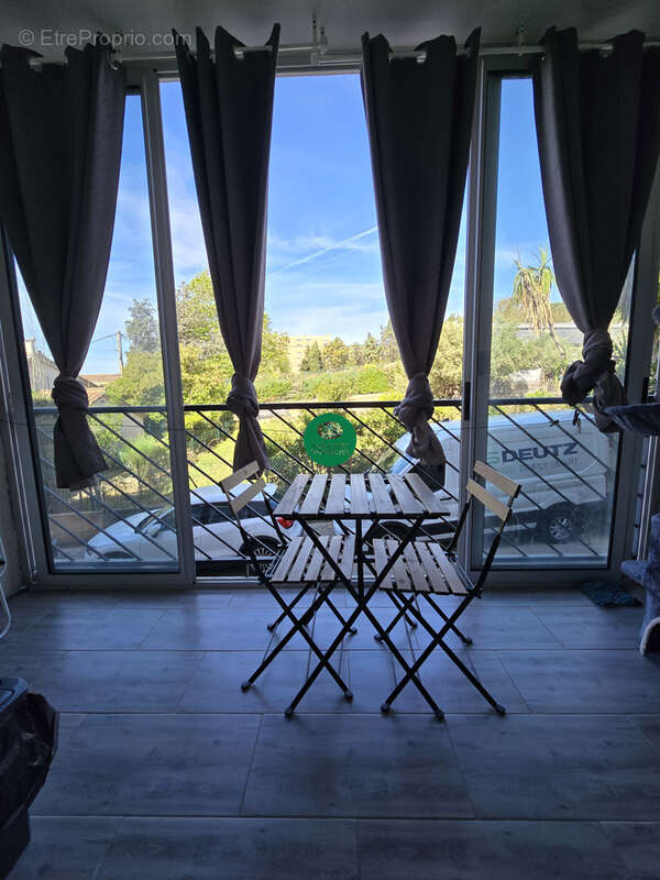 Appartement à SIX-FOURS-LES-PLAGES