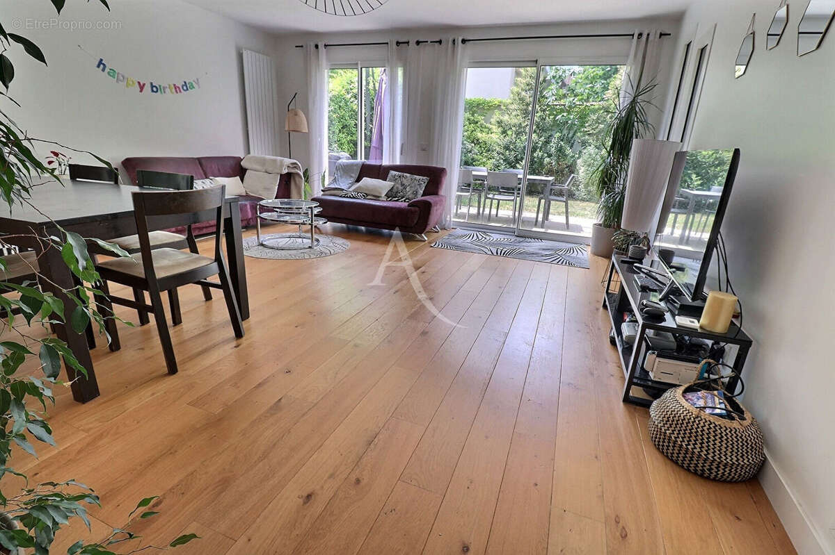 Maison à MAISONS-LAFFITTE