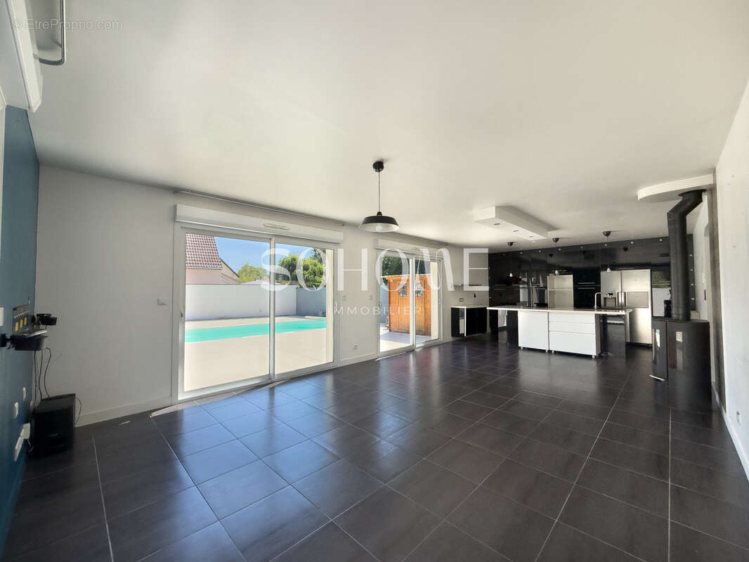 Maison avec piscine - warmeriville - photo 3
