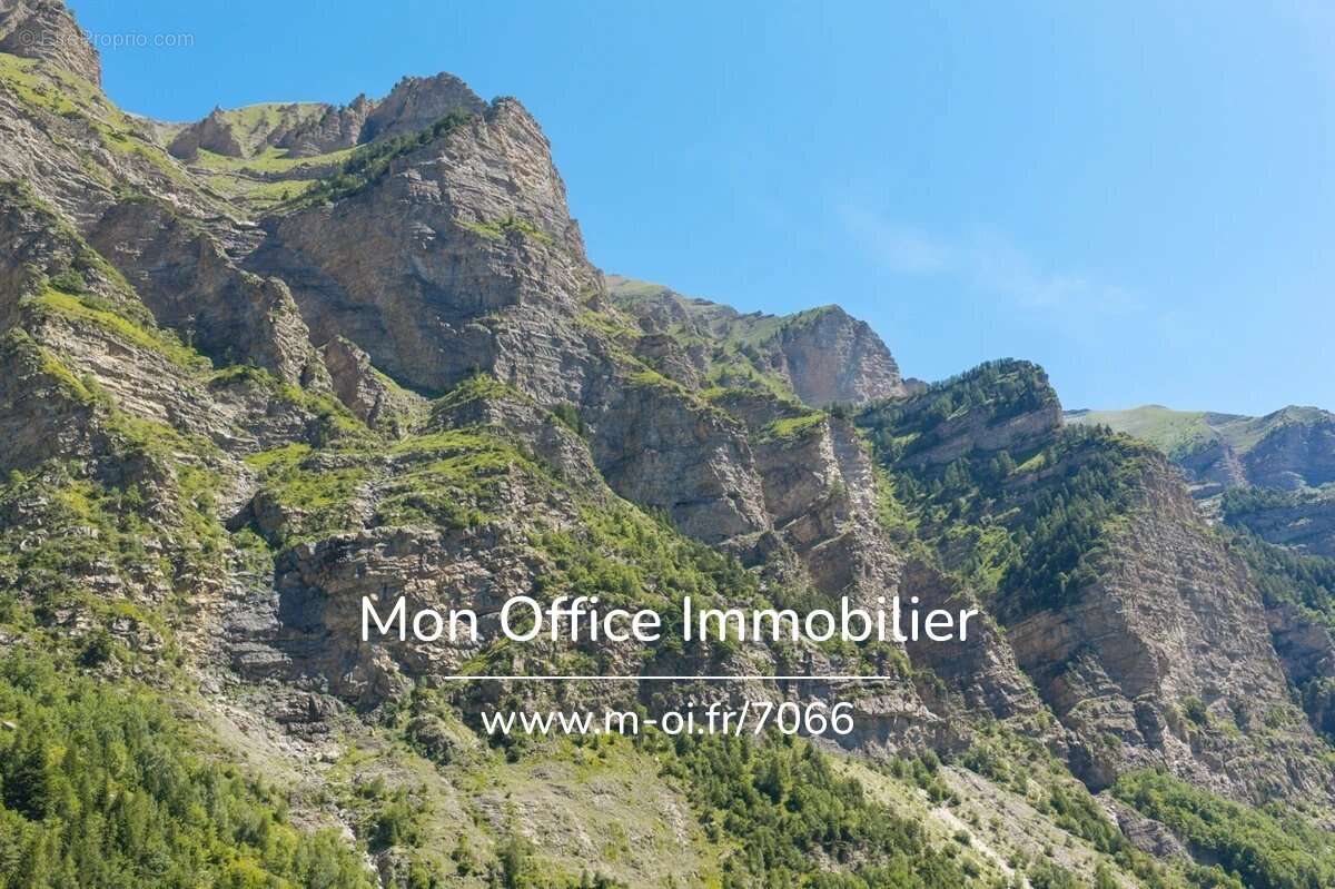 Référence : 7066-MBE - Refuge sur les hauteurs de Chateauroux - photo 12