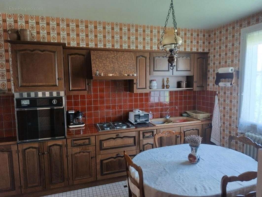 Maison 89 m² à Issoudun  - photo 4