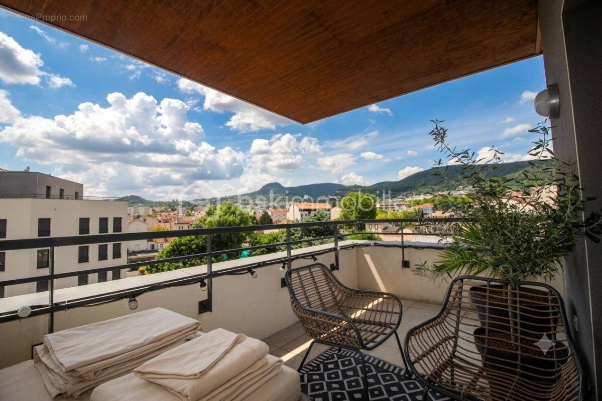 Appartement à CHAMALIERES