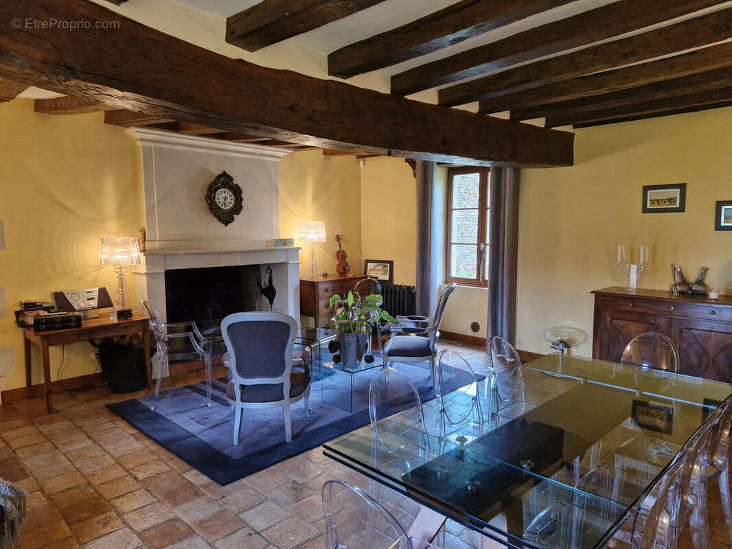 Maison à CHATELLERAULT