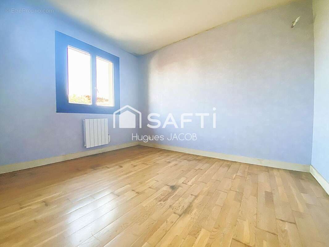 Photo 6 - Maison à SAINT-CONTEST