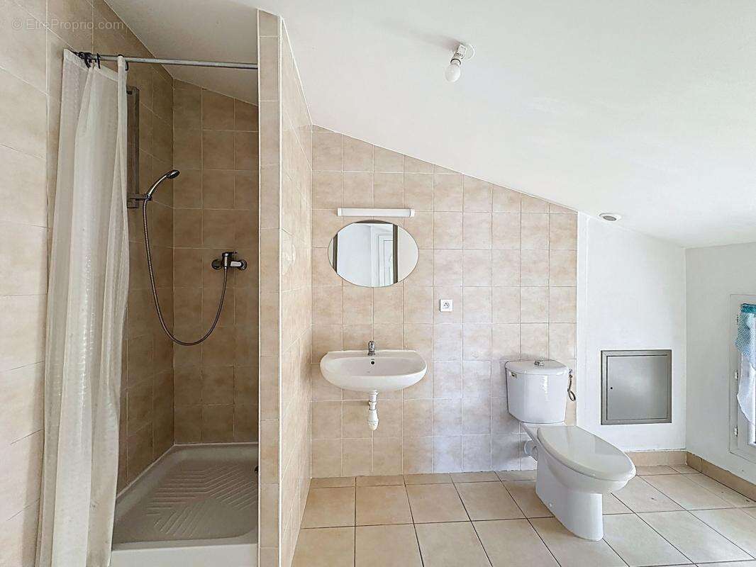 Appartement à LOIRE-SUR-RHONE