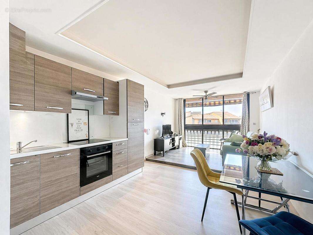 Appartement à FREJUS