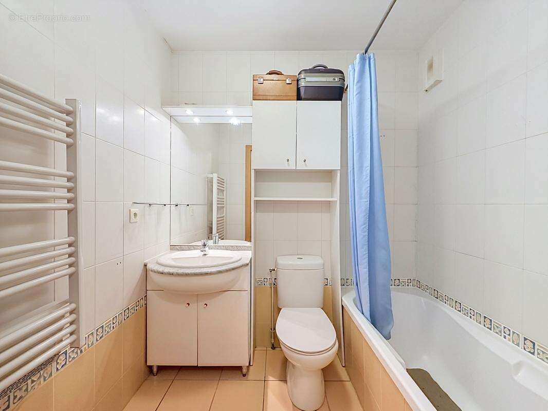 T2 30,51 m² avec terrasse, jardin et parking - photo 5