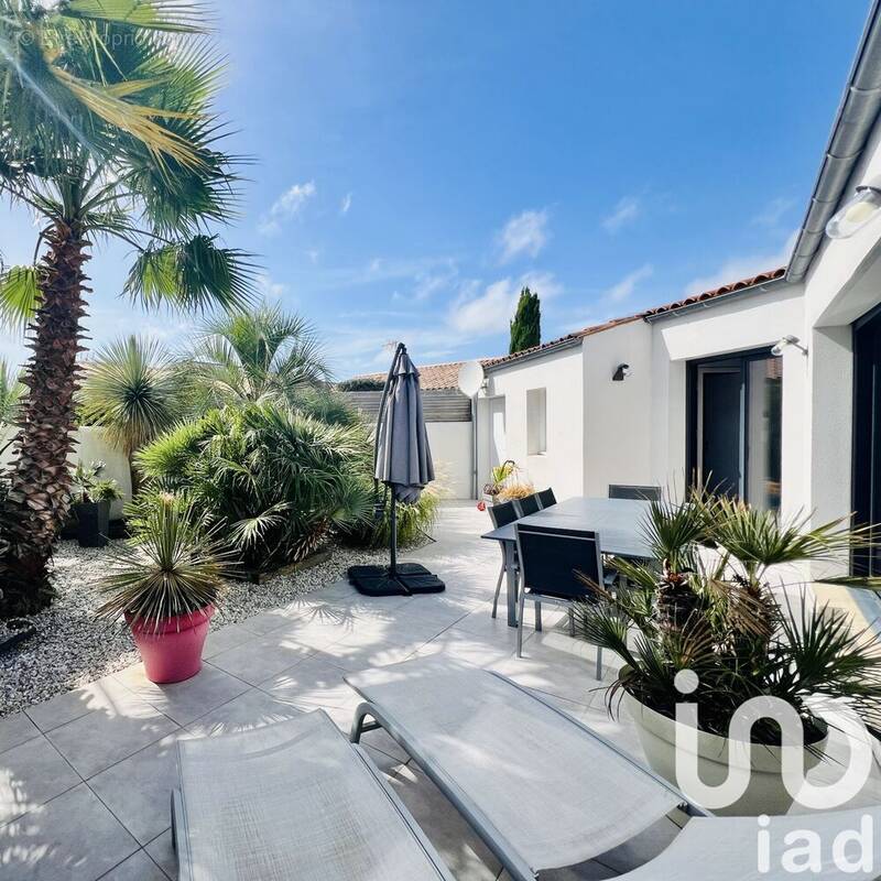 Photo 1 - Maison à PUILBOREAU