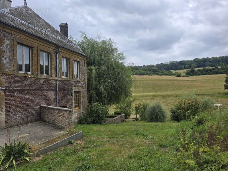 Maison à SAPOGNE-ET-FEUCHERES