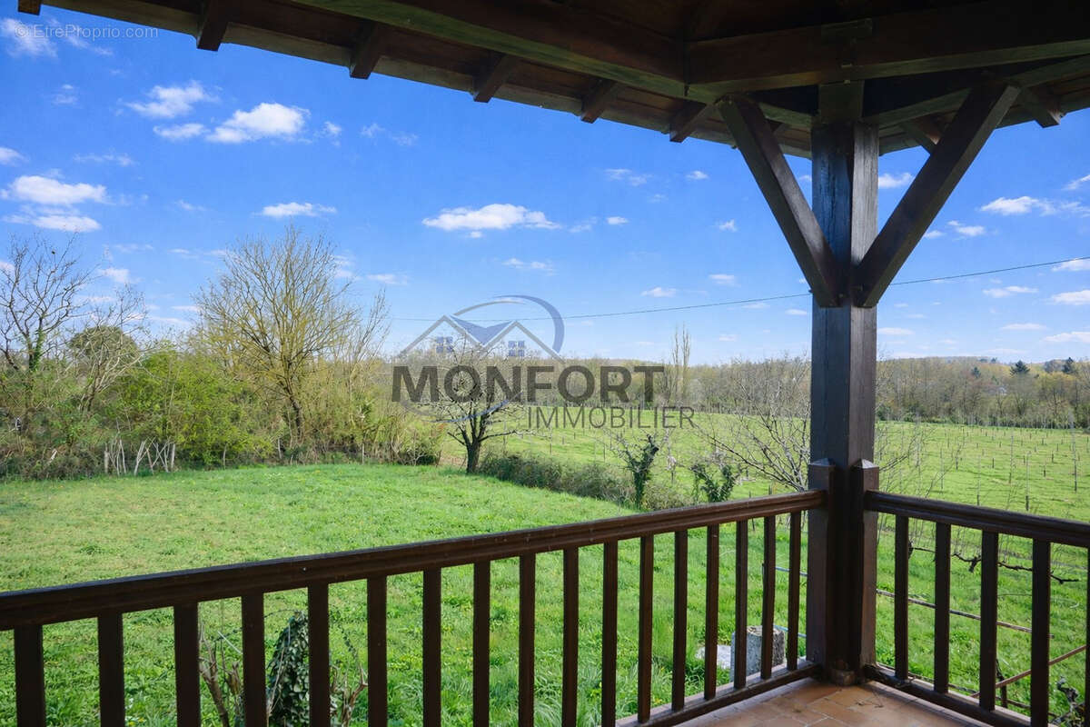 Maison 4 chambres avec jardin et dépendance - photo 15