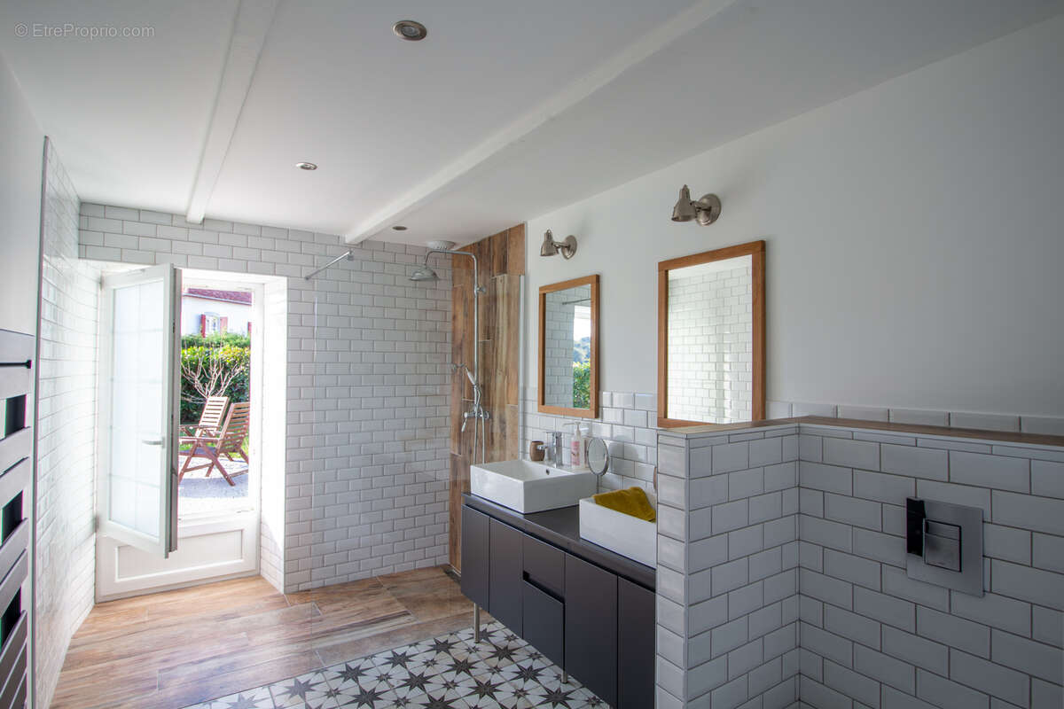 Authentique maison renovee - photo 12