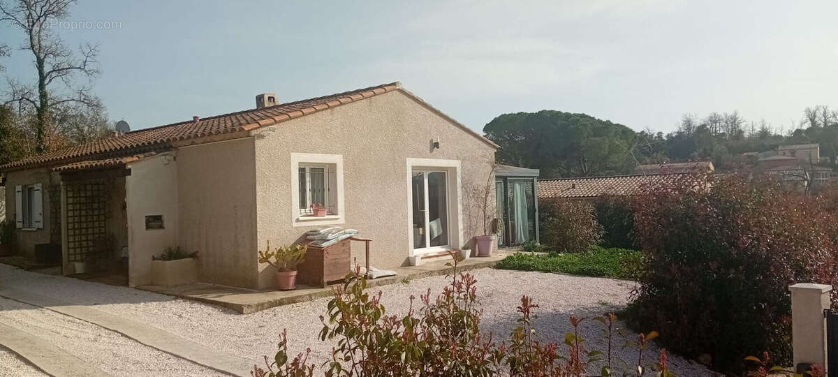 Maison à CAMPS-LA-SOURCE