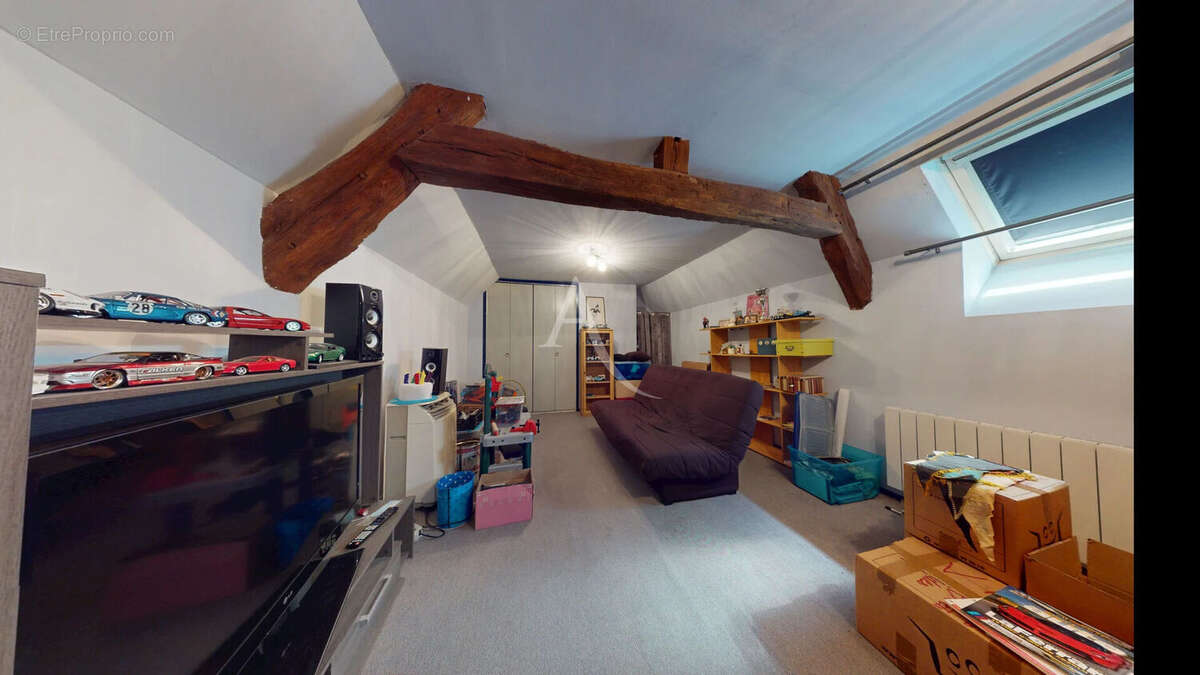 Maison 6 pièces - Terrain clos de plus de 1 000 m2 - Château Gaillard ( proche Toury ) - photo 9