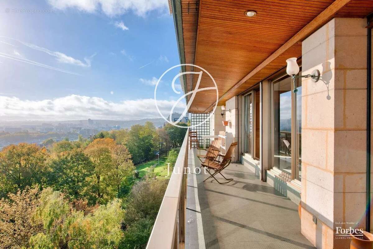 Appartement à SAINT-CLOUD