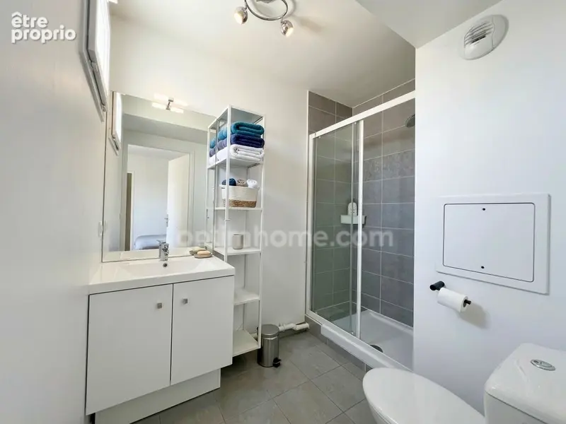 Appartement à vendre 4 pièces - 2 chambres - 2 Salles de bain - 2 Places de parking - Terrasse - FRANCONVILLE (95) - photo 11