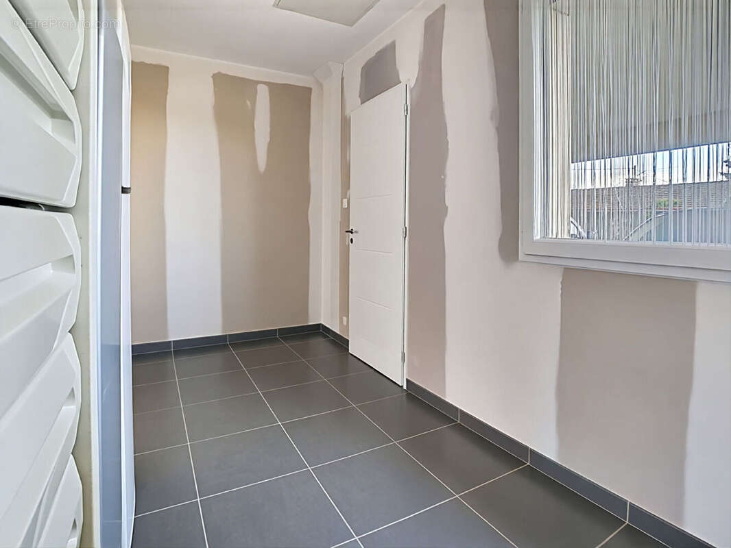 Maison à PONT-DE-VAUX