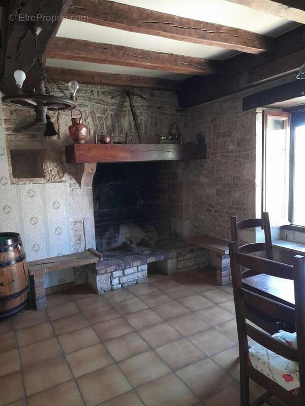 Photo 2 - Maison à CHATELLENOT