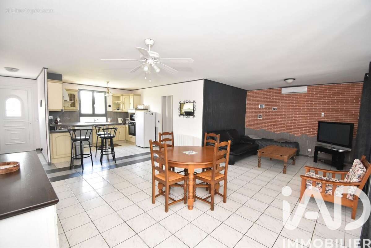 Photo 3 - Maison à BERAT