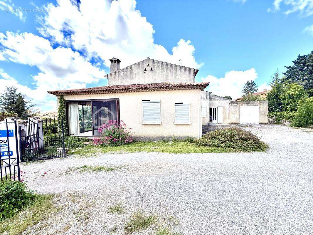 Maison à VALENSOLE