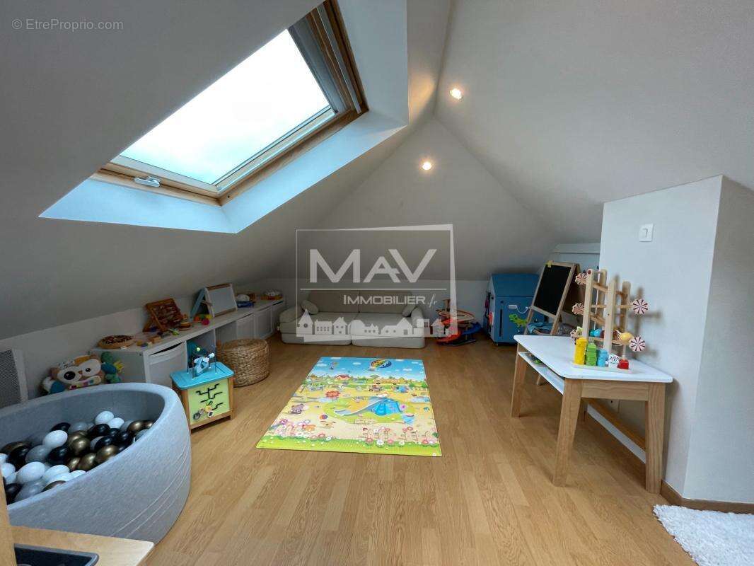 Maison à MARCQ-EN-BAROEUL