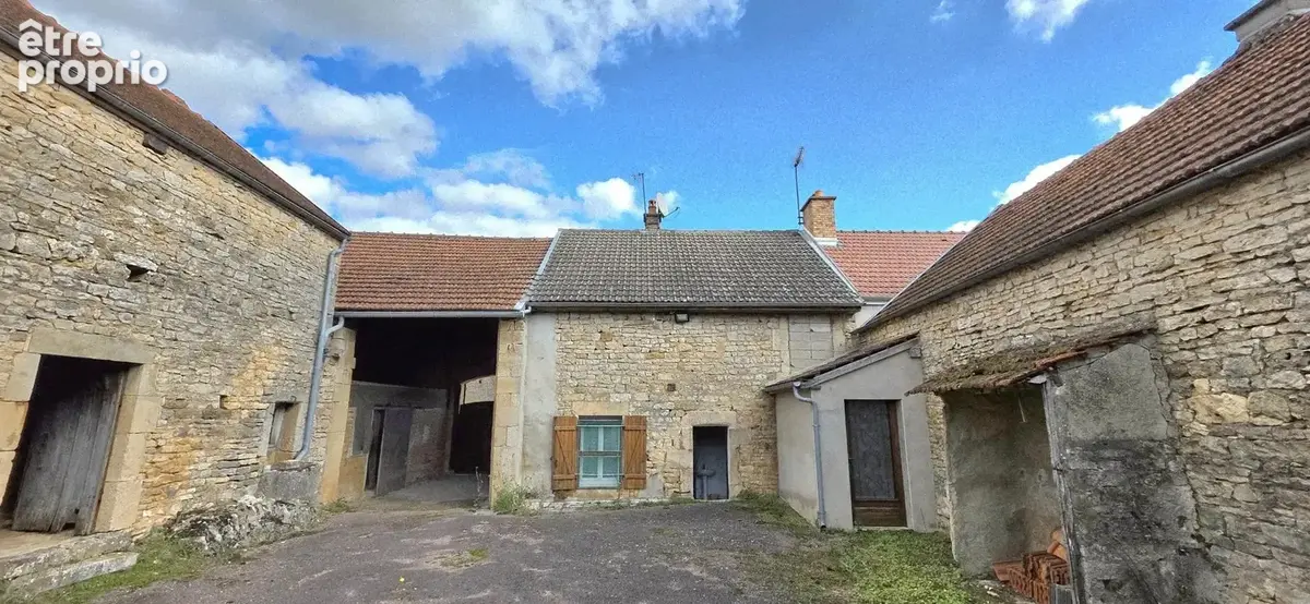 Photo 1 - Maison à SAVOISY