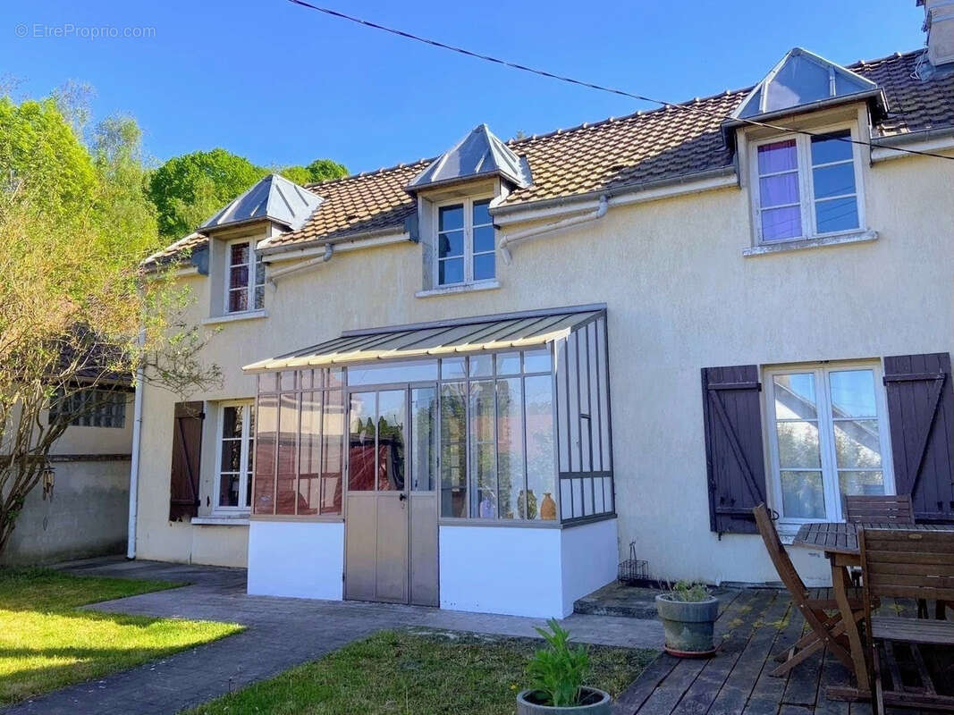 Maison à PRESLES