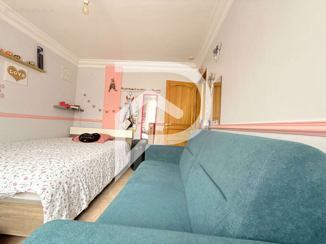 Maison à MONTATAIRE