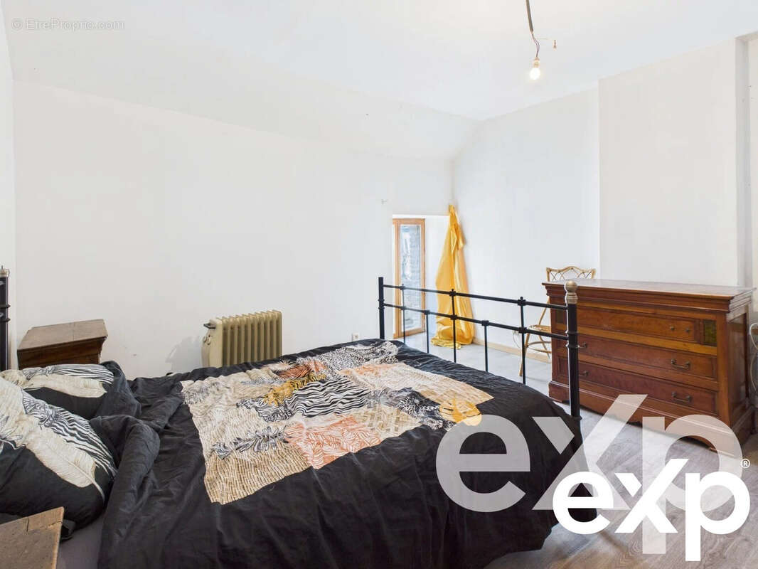 Maison à GRANCEY-SUR-OURCE