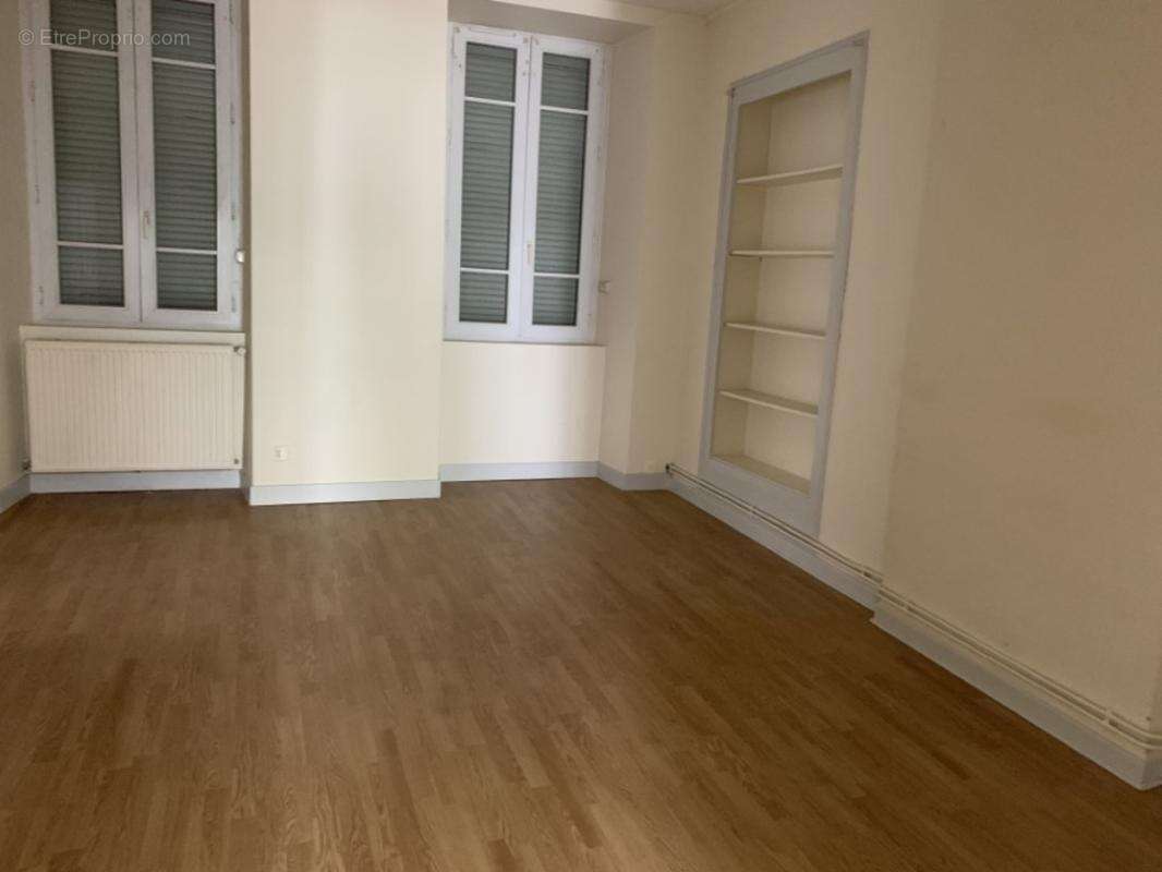 Appartement à GUERET