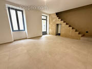 Appartement à SUZE-LA-ROUSSE