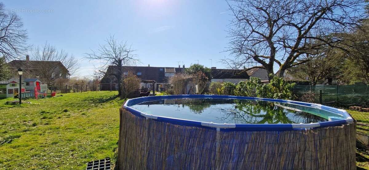 Maison à MISY-SUR-YONNE