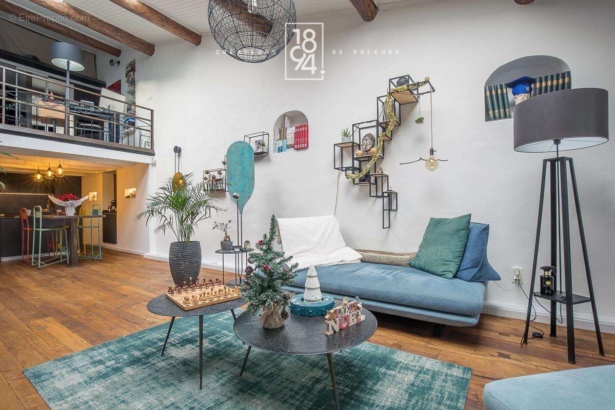 Appartement à MARSEILLE-7E