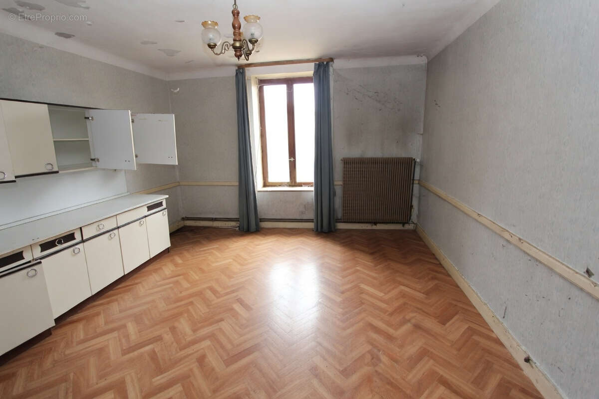 Maison à VAXAINVILLE