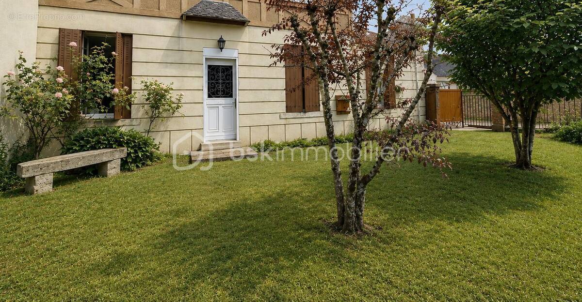 Appartement à FAY-AUX-LOGES