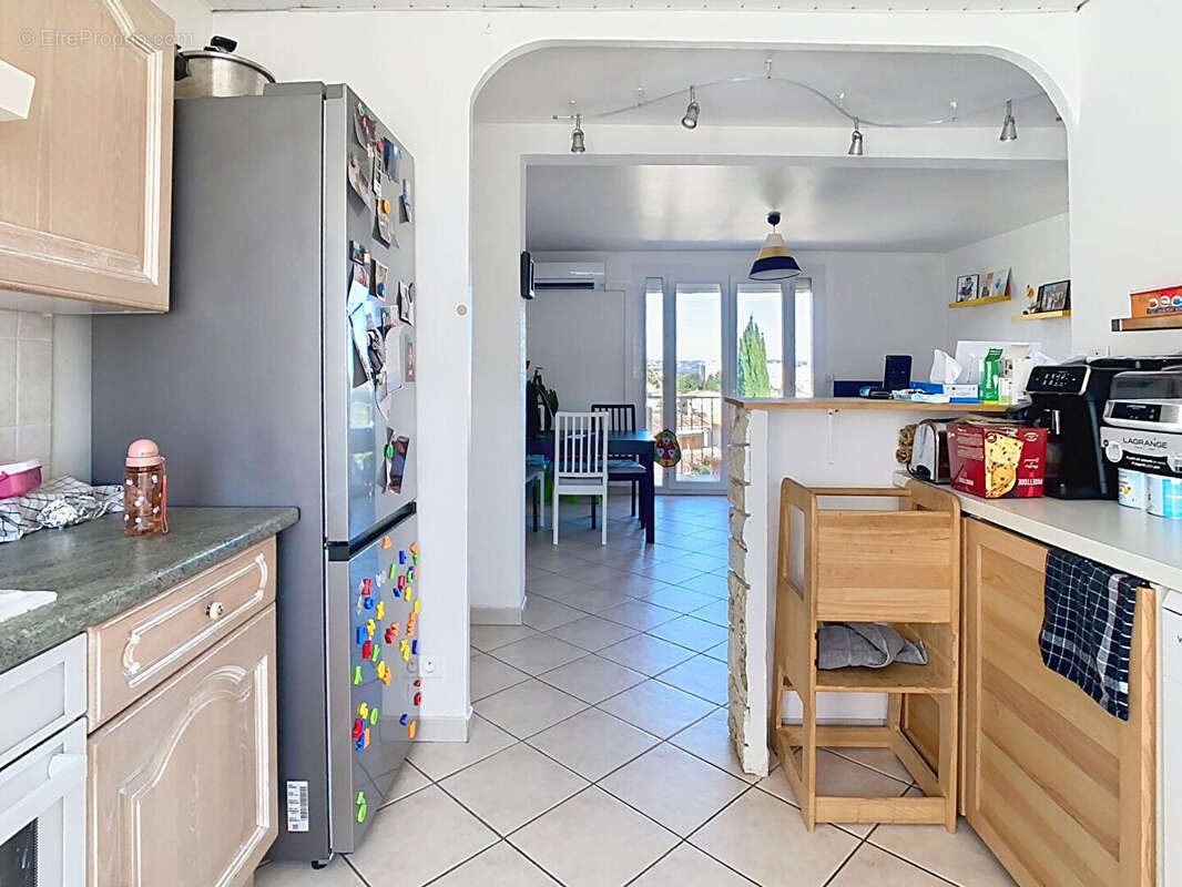 VIEUX VILLAGE : Appartement Vitrolles 4 pièce(s) 72.61 - photo 9