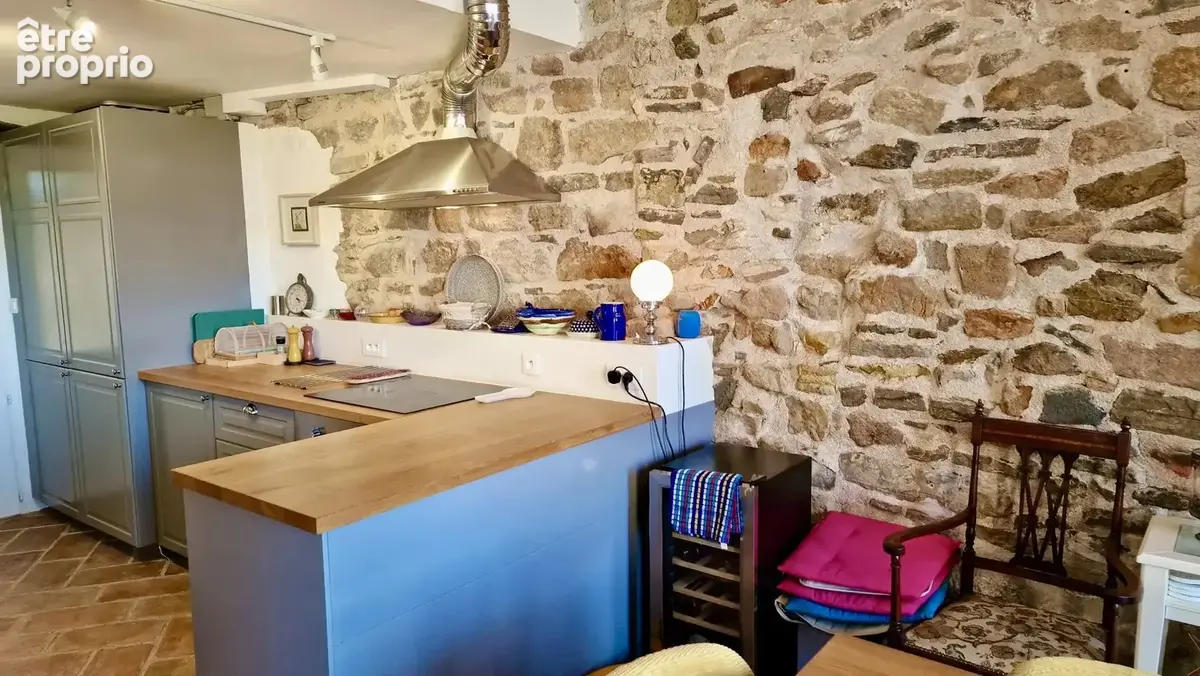 Magnifique Maison de Village en Pierre avec Deux Chambres et une Vue Imprenable - photo 24