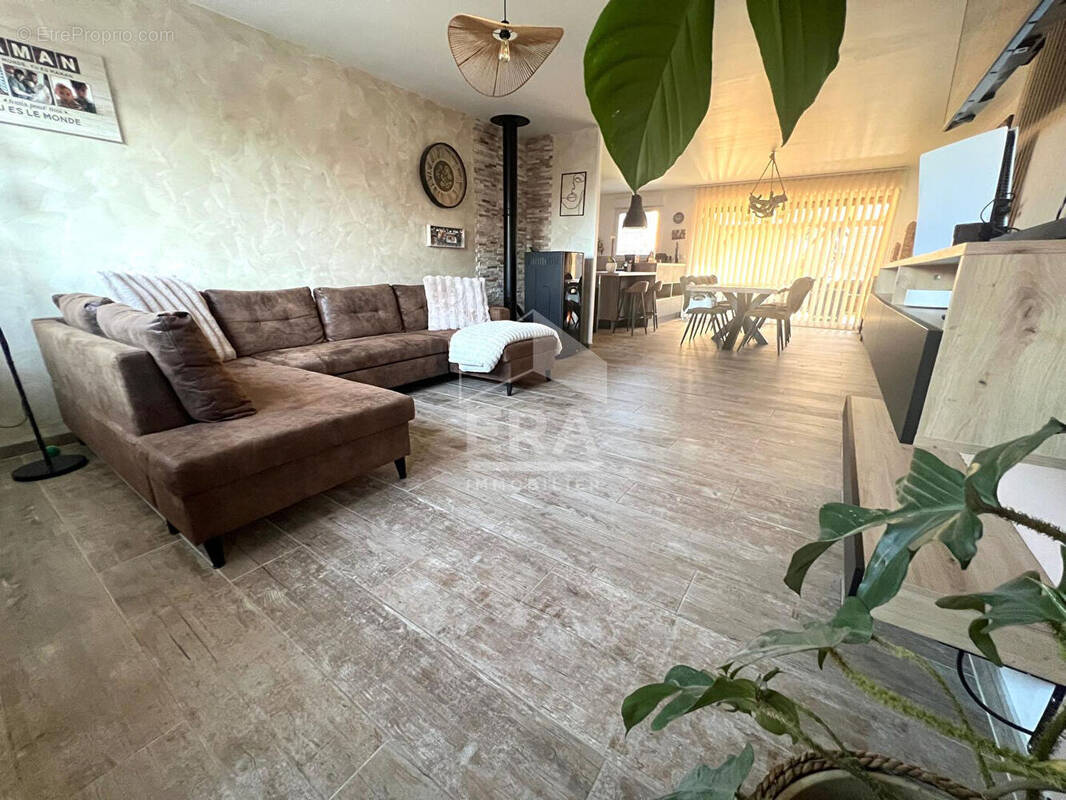 Maison à SAINS-EN-GOHELLE