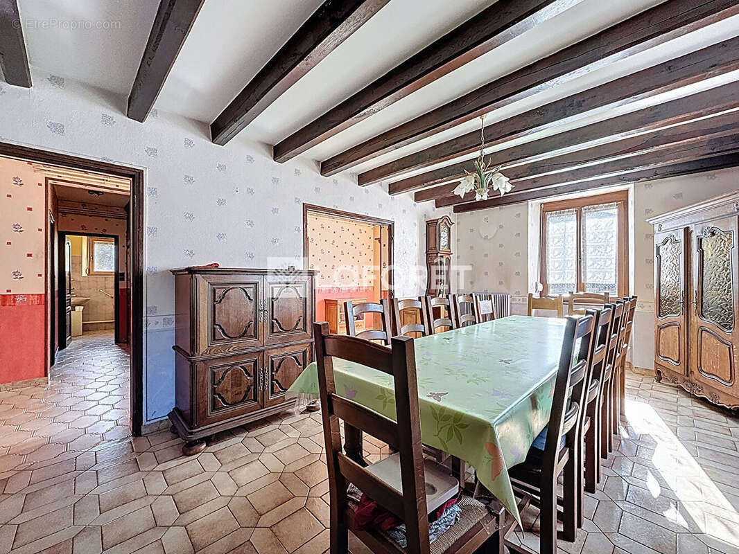 Maison à BRECHAINVILLE