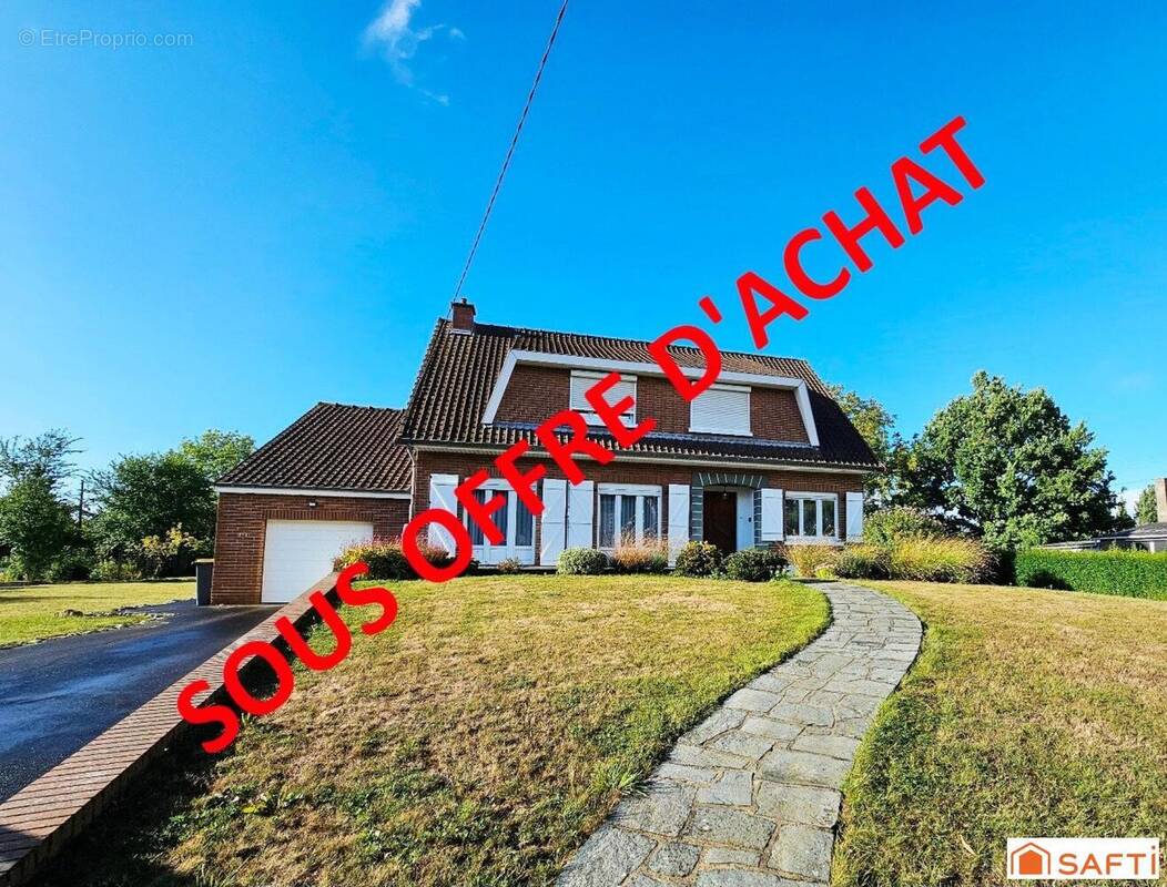 Photo 1 - Maison à SAINT-VENANT