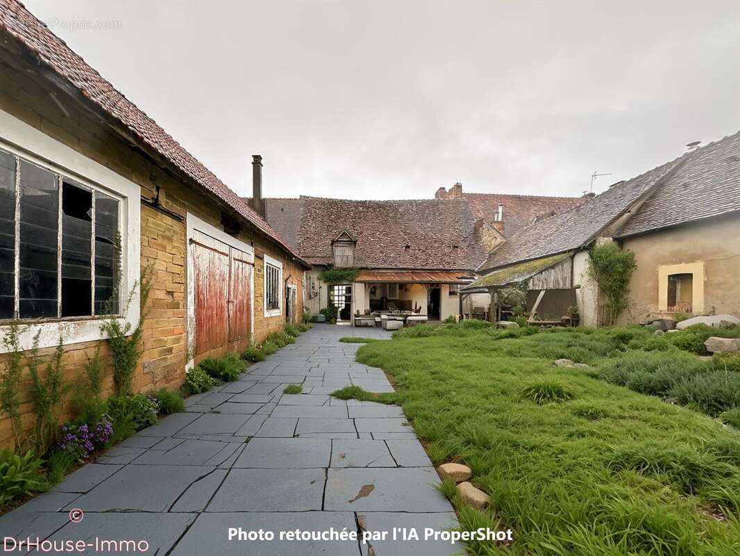 Maison 155 m² à Nogent-Le-Bernard  - photo 19
