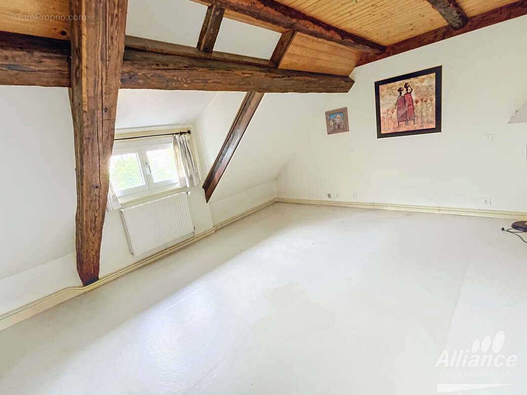 Nouveau appartement centre ville Montbéliard avec 4 chambres - photo 6