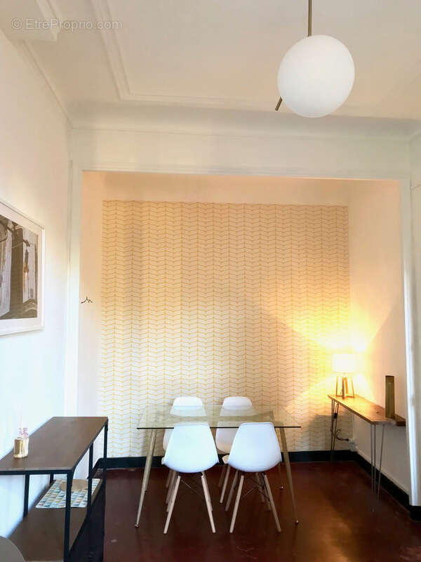 Appartement à MARSEILLE-7E