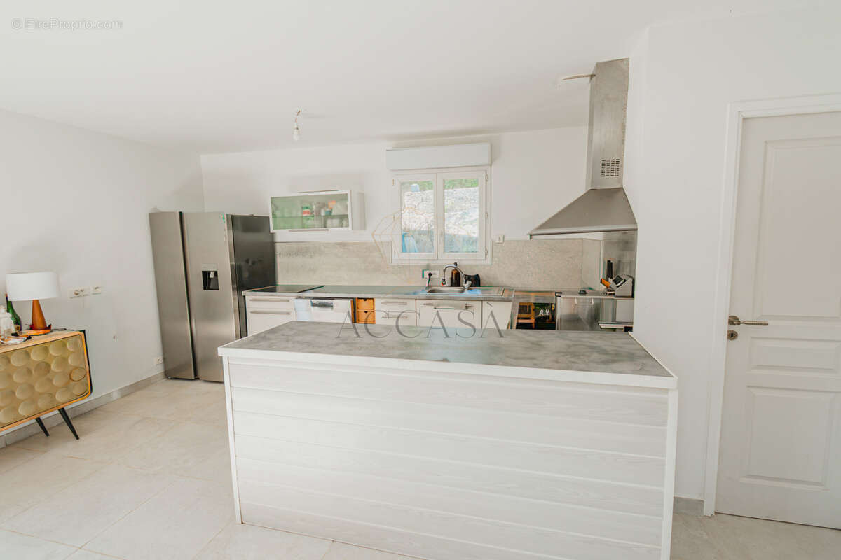 Maison avec terrain constructible de 4 260 m2 et permis accordé   Bonifacio, Vallée Saint-Julien - photo 19
