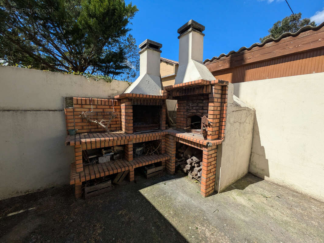 Maison à BAGNOLS-SUR-CEZE