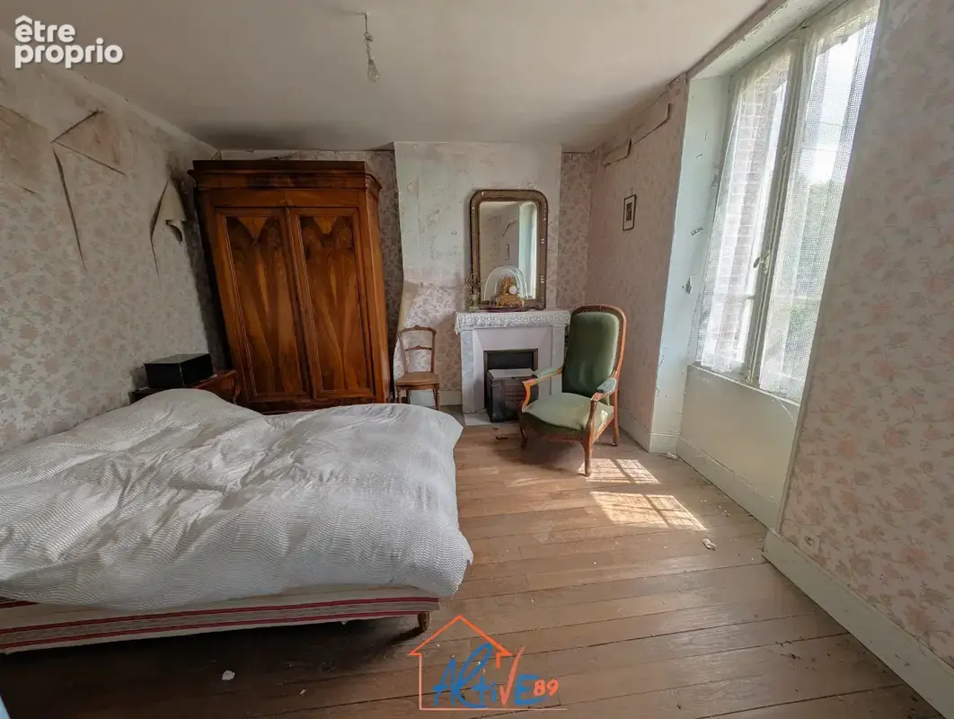 Maison ancienne sur la commune de Chassy à 2 minutes d'Aillant-Sur-Tholon de 129m2 habitable et jardin de 770m - photo 8
