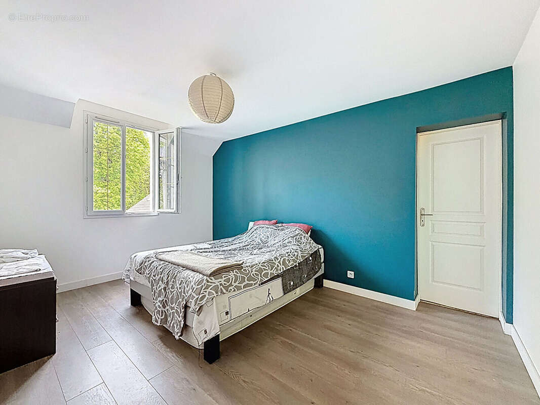 Maison à VILLIERS-SAINT-FREDERIC