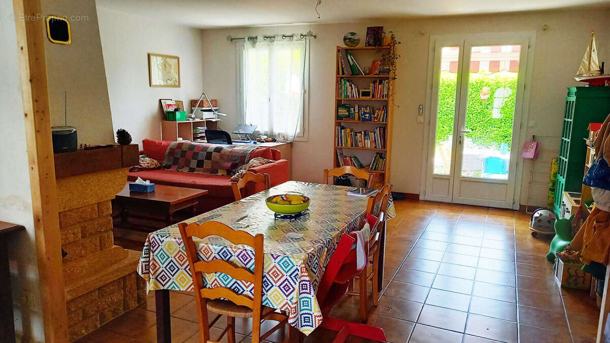 NOUVEAU PRIX ? Maison de plain-pied, 3 chambres, garage et jardin à Chaniers - photo 2