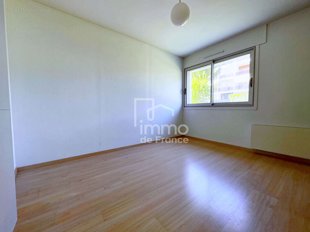 Appartement  4 pièces 84 m2 - photo 8